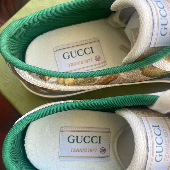 NIB Authentic Gucci Supreme H2O Floral
Tennis Sneaker - Picture 6 of 6
